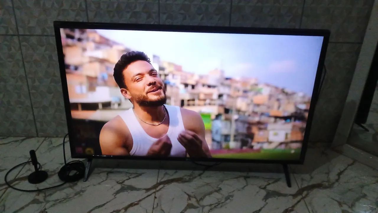 Tv LG 43 polegadas smart 4k completa  - Foto 5