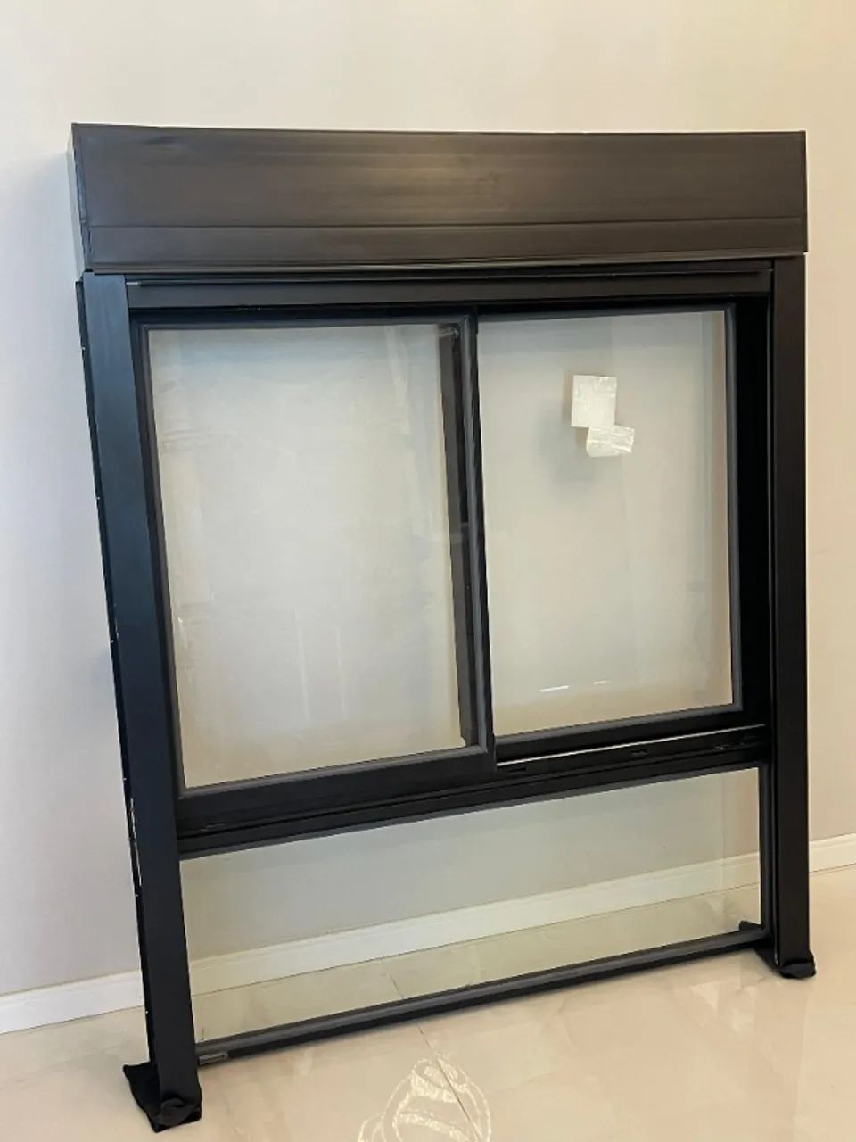 Sliding Blind Window with Fixed Glass