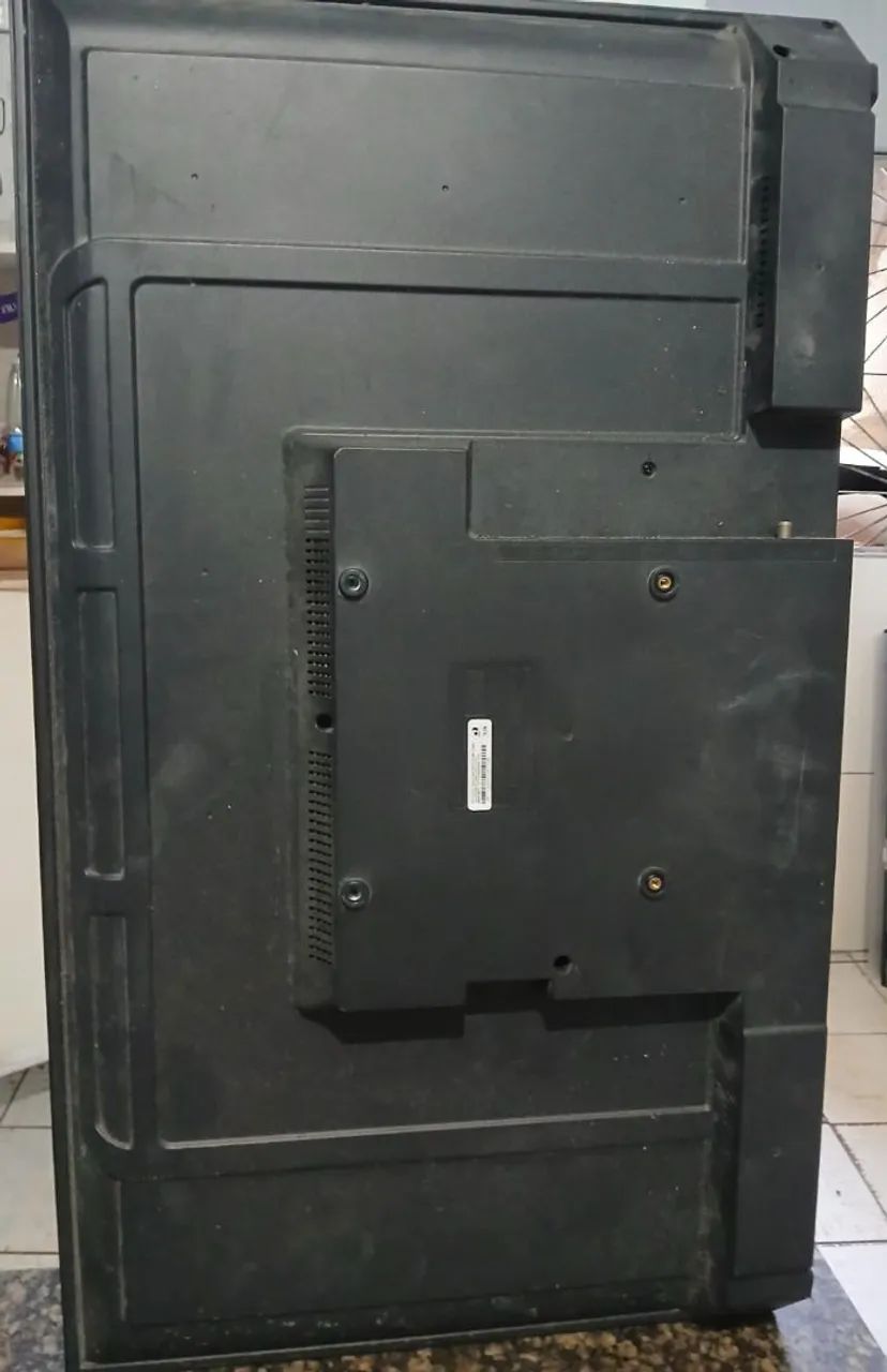 TV PHILCO 42 POLEGADAS COM DEFEITO NA TELA - Foto 3