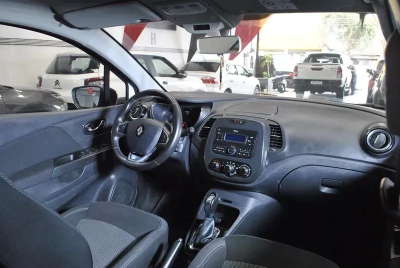 Renault Captur Life 1.6 16V Flex 5p Aut., foto 16 de 17