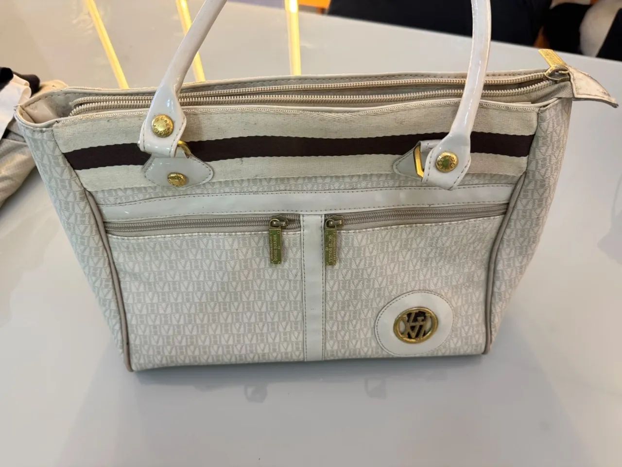 Bolsa Victor Hugo 