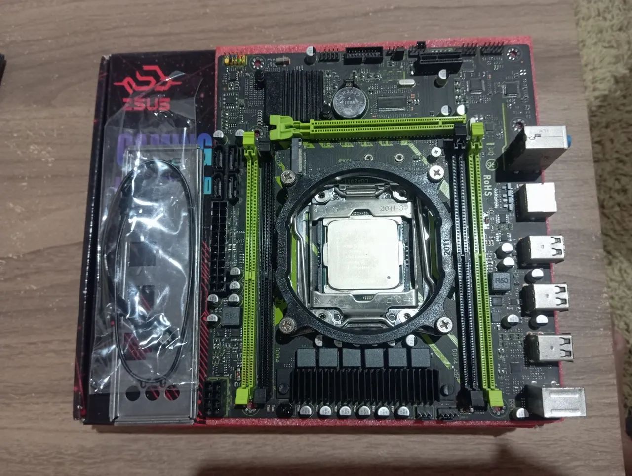 Vendo placa mãe x99 com processador E5-2650v4