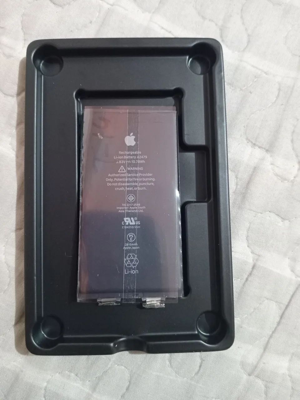 Bateria do iPhone 12 ou 12 pro com 79% - Foto 2