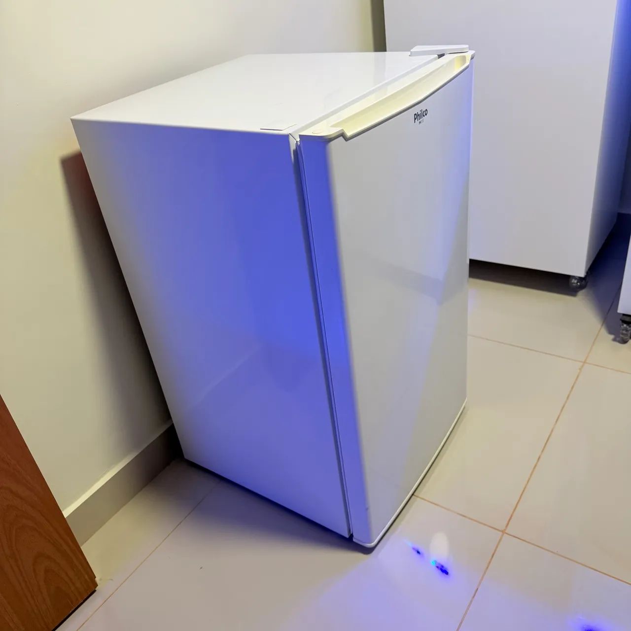 Frigobar Philco 103 litros - Foto 4