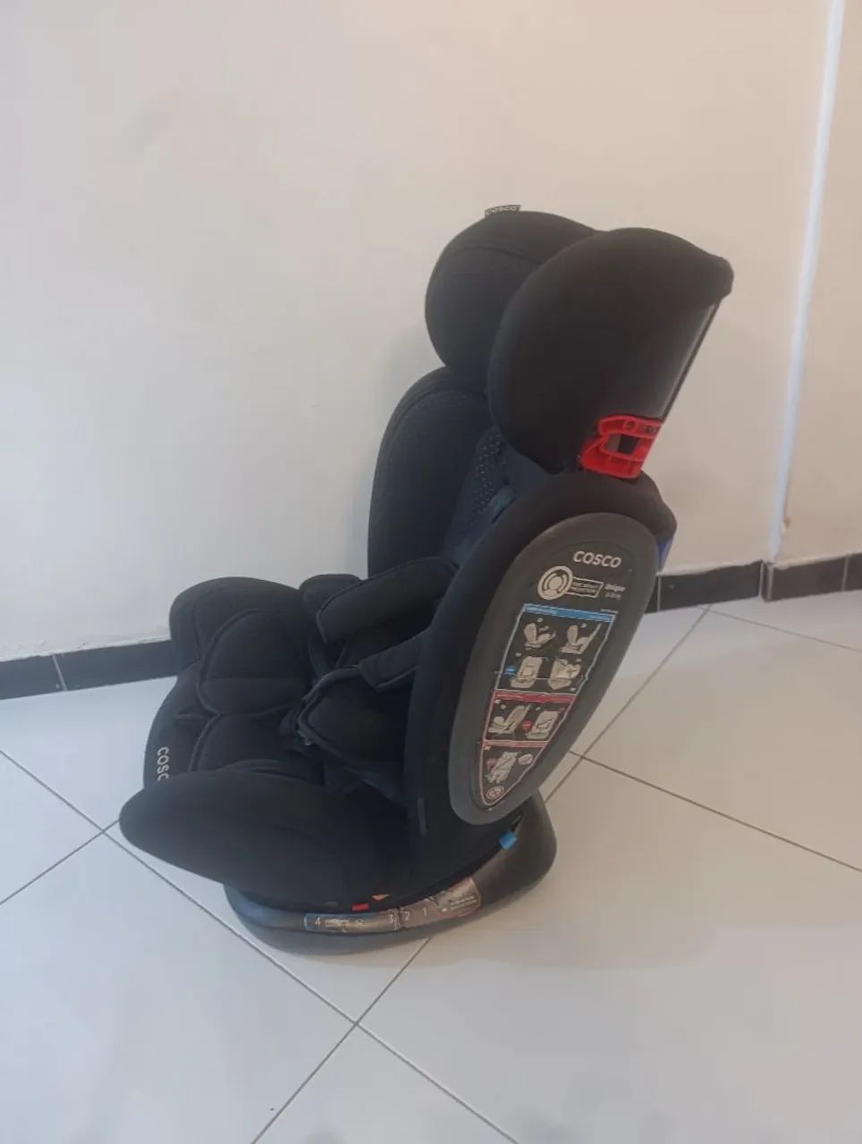 Cadeirinha bebe carro Unique (Cosco)