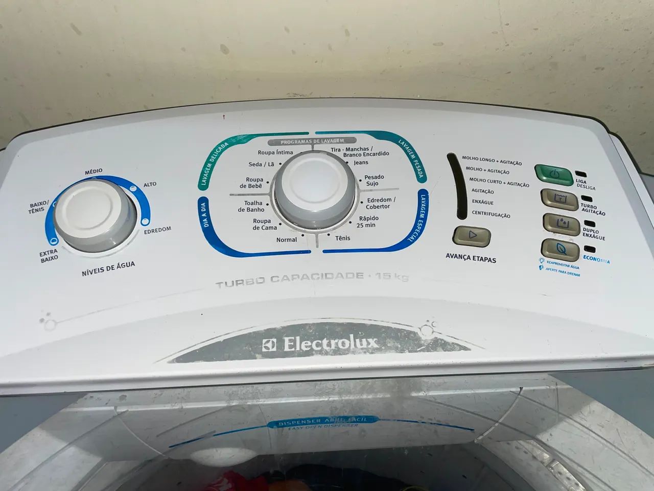 Máquina de lavar Electrolux 