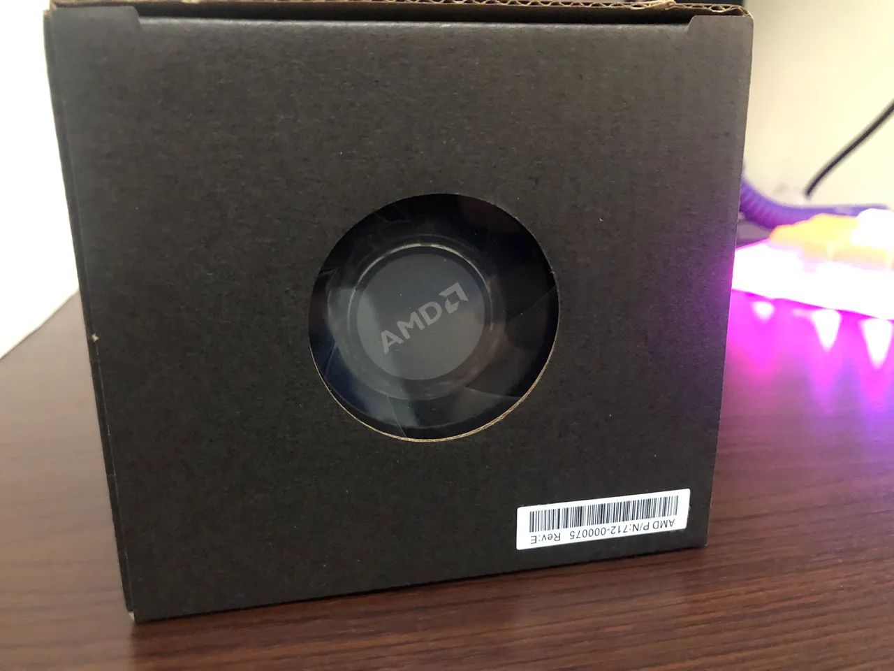 AMD Wraith Prism (Lacrado) - Foto 4