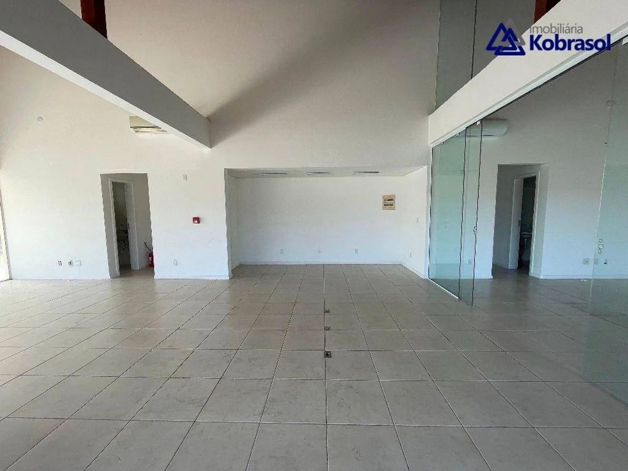 Loja, 62 m² - venda por R$ 950.000,00 ou aluguel por R$ 4.460,00/mês - Santinho - Florianó - Foto 6