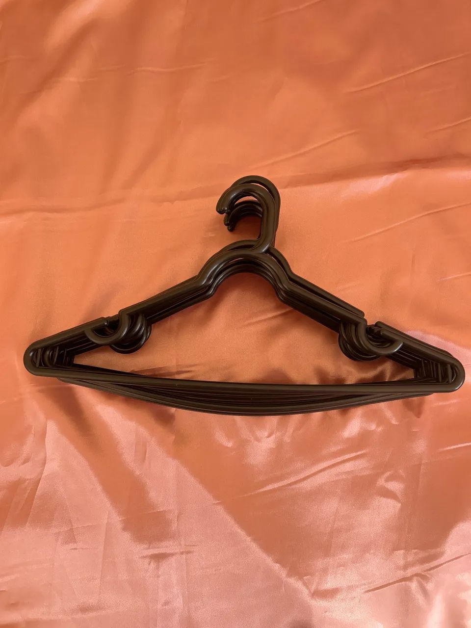 Kit 12 Cabides Grosso Plástico Preto