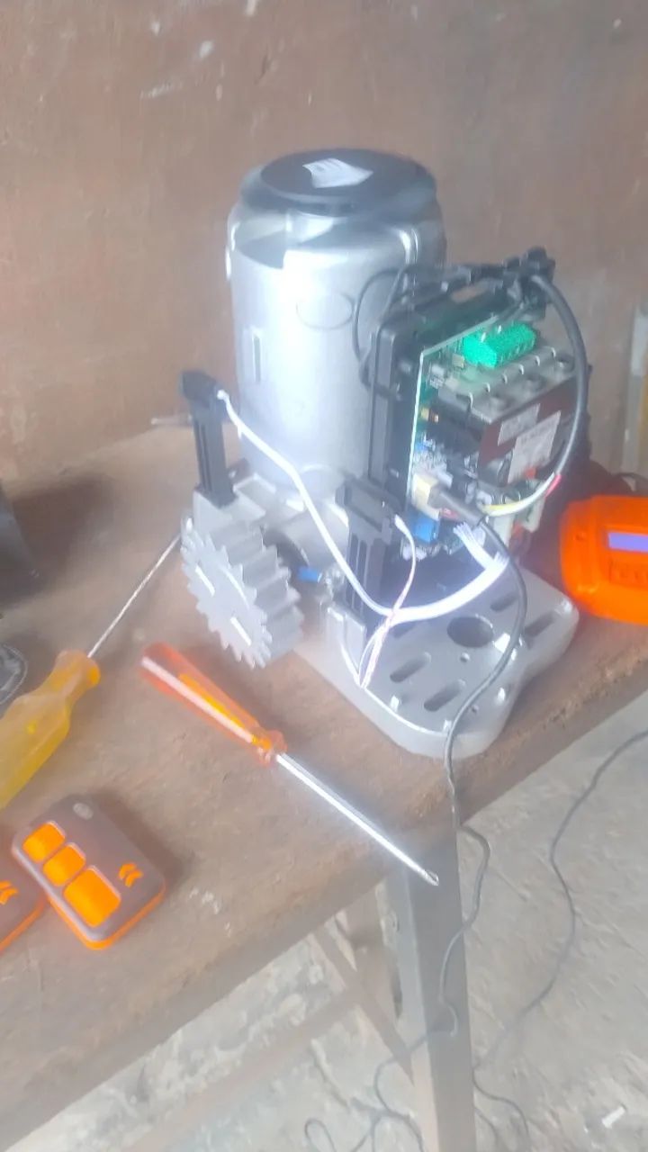 Manutenção de portões eletrônicos  - Foto 3