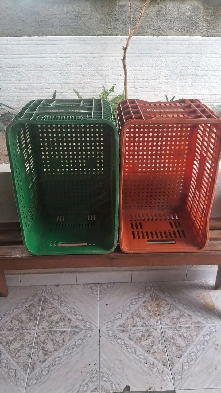 Caixas de plástico grandes
