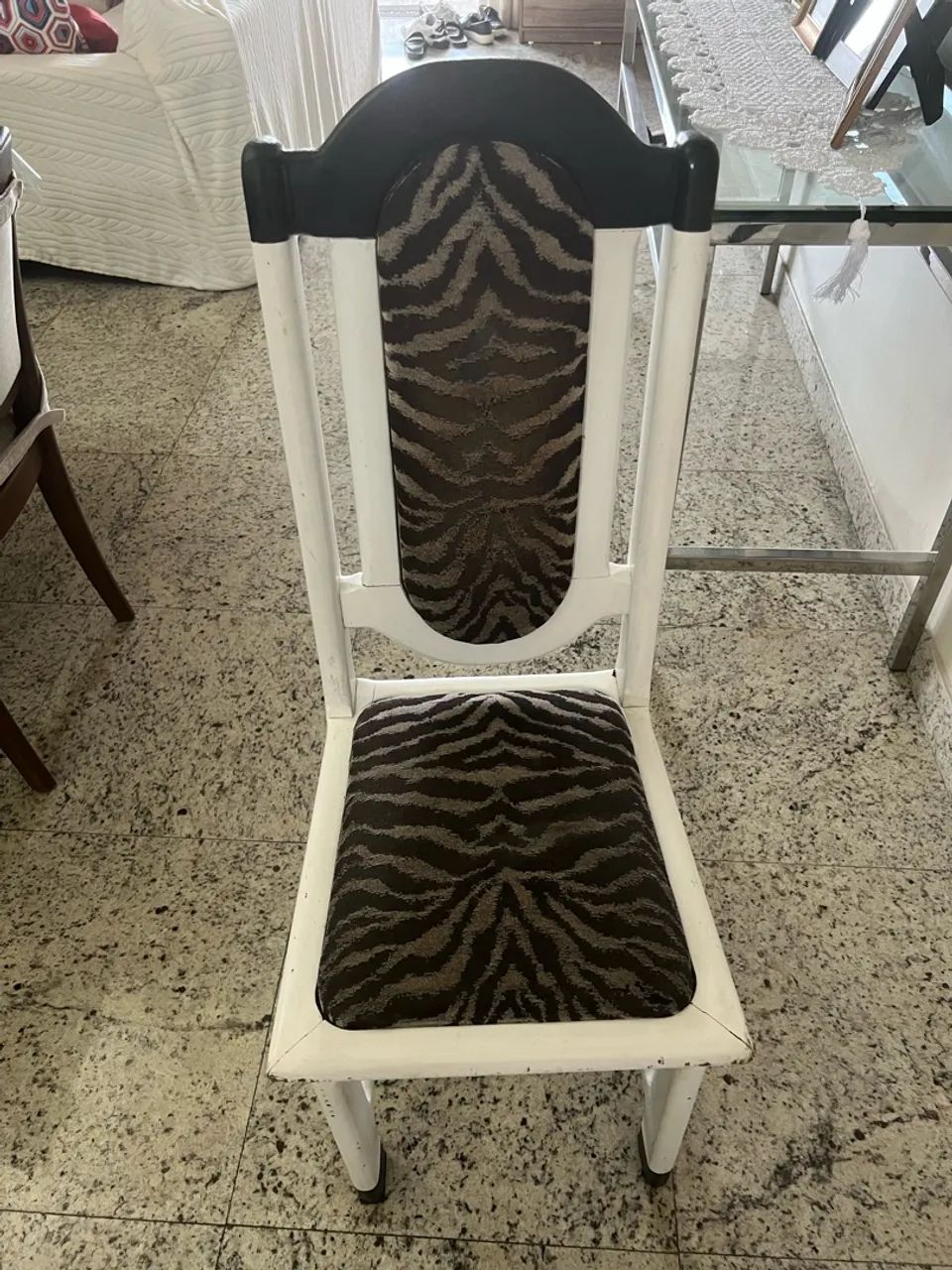 VENDEM-SE CADEIRAS EM MOGNO - Foto 3