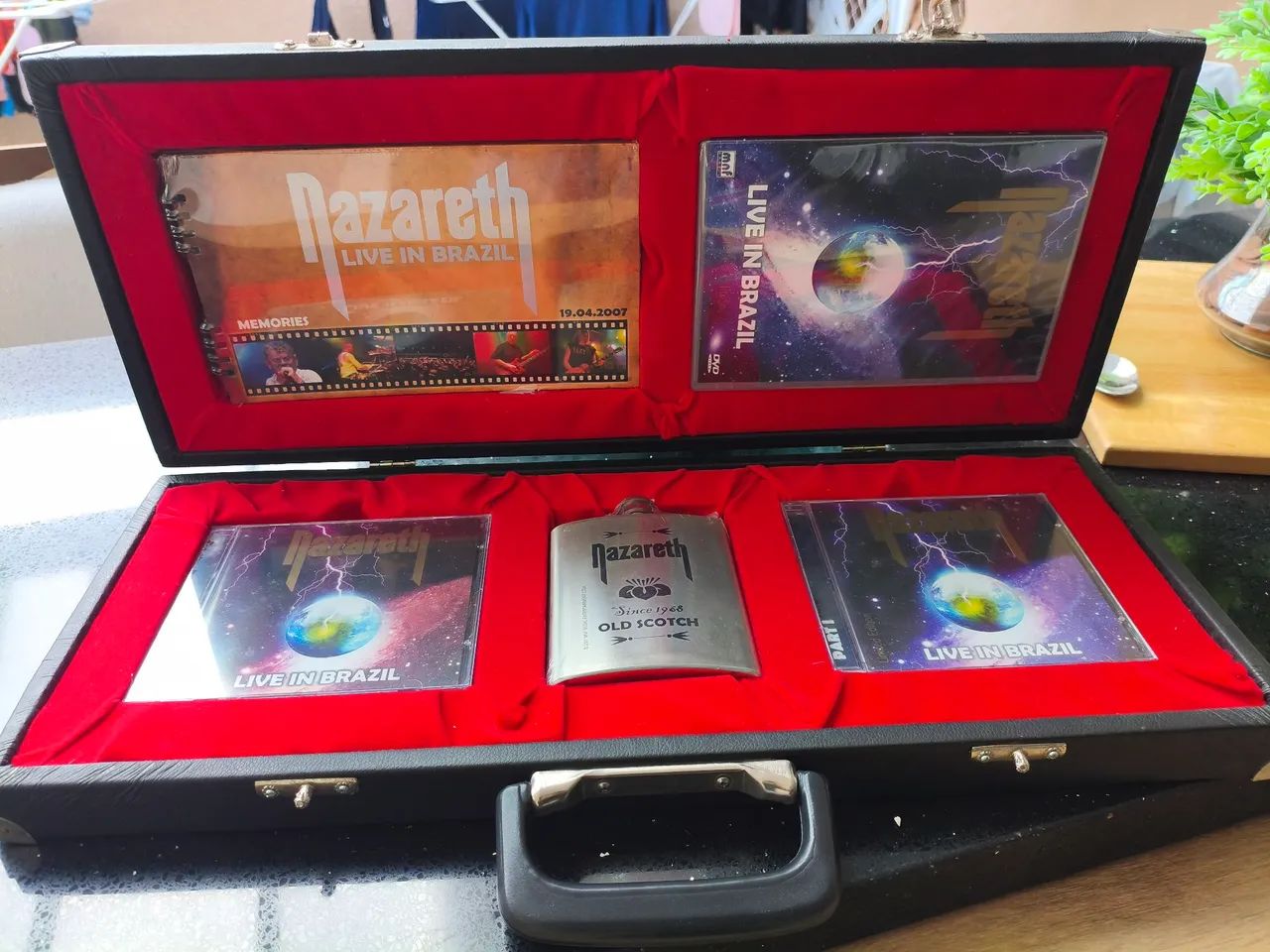 NAZARETH BOX LIVE IN BRAZIL 2CD 1CD - CDs, DVDs etc - Itália, São
