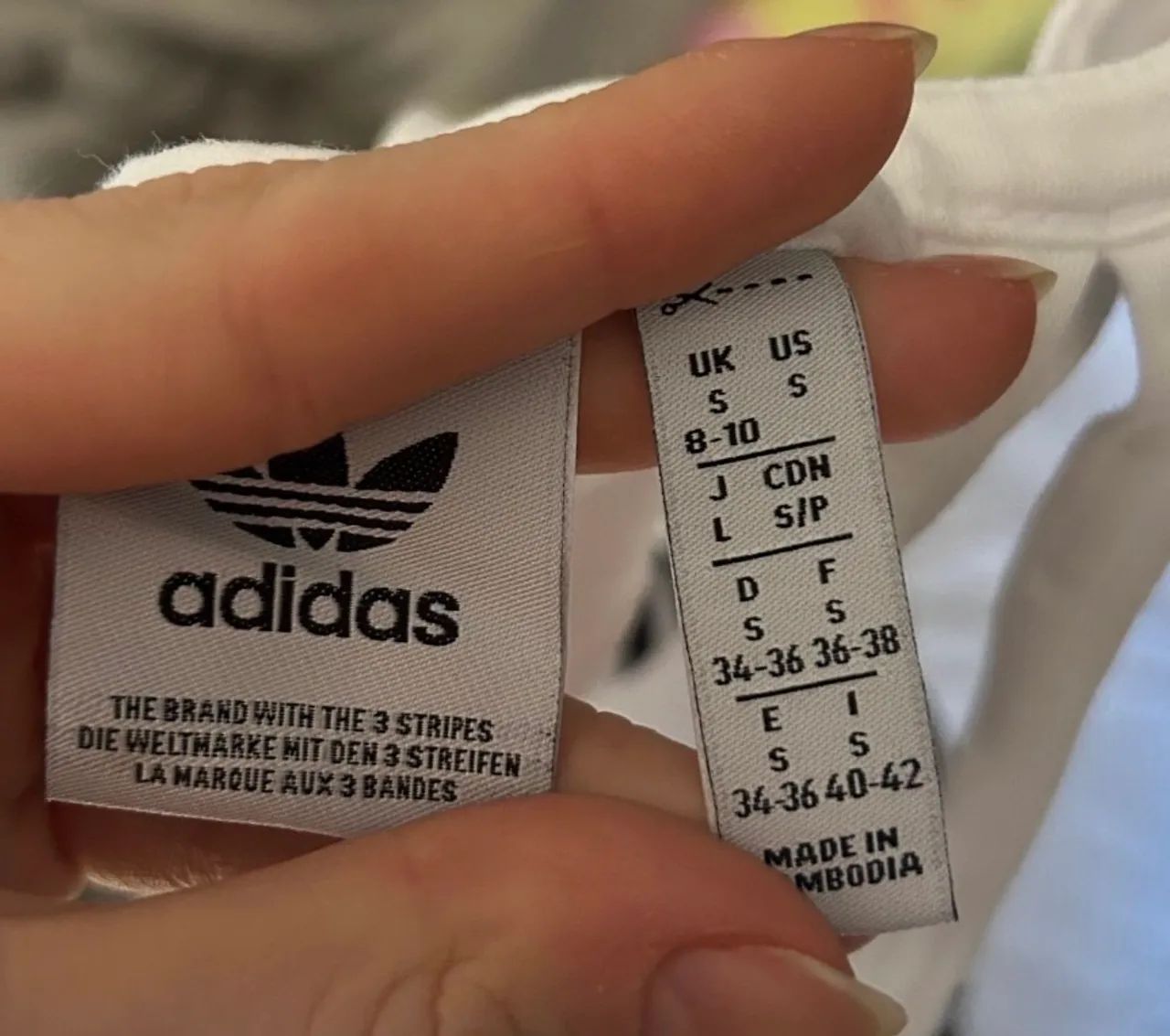top cropped adidas branco  - Foto 3