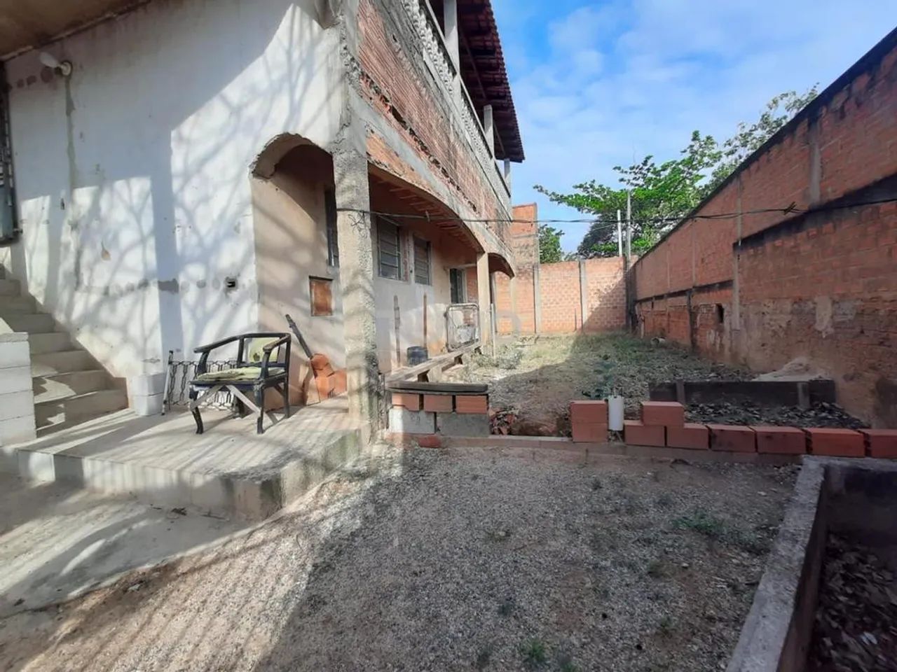 Sobrado à venda em Campinas, Parque Valença I, com 2 quartos, com 96 m² - Foto 2