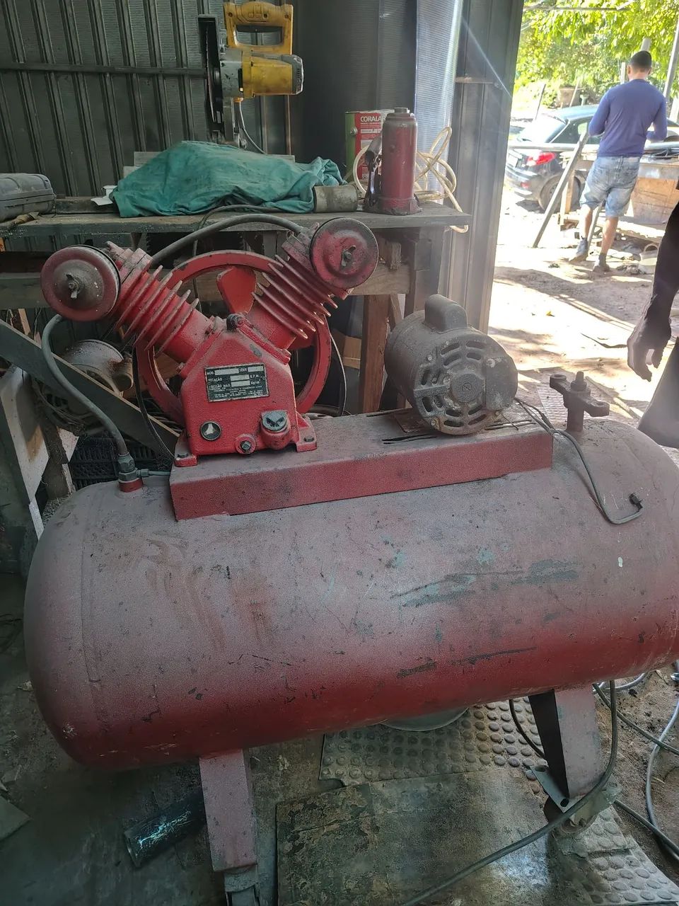 Vende-se compressor - Foto 2