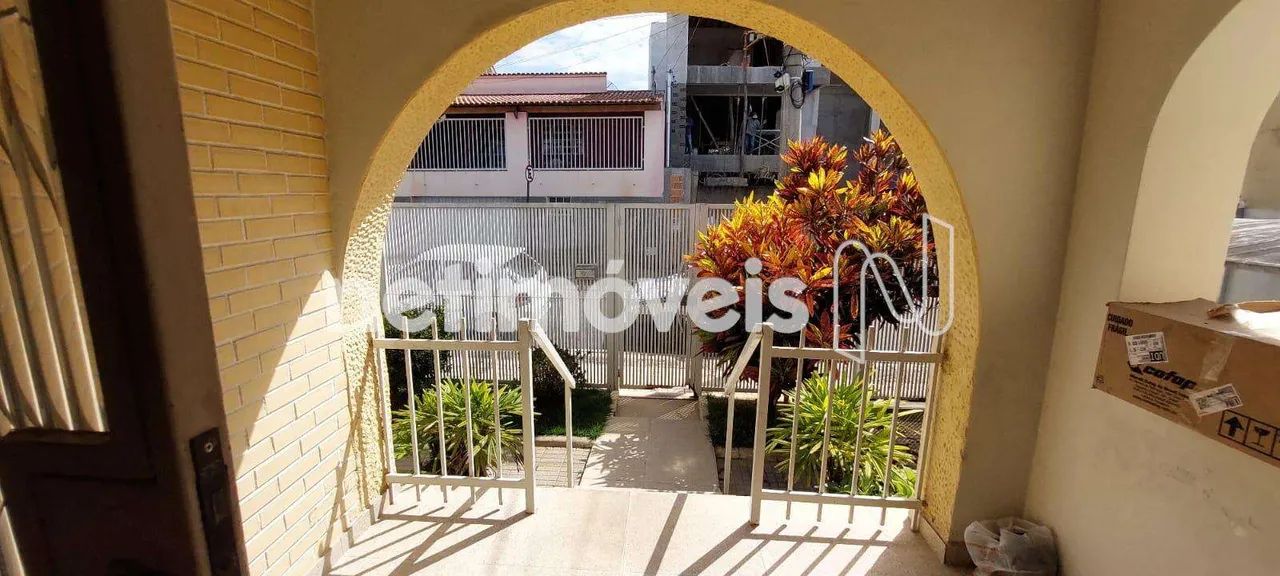 Ótima casa estilo colonial com aproximadamente 150m²;, em lote de 372m²; - Foto 3