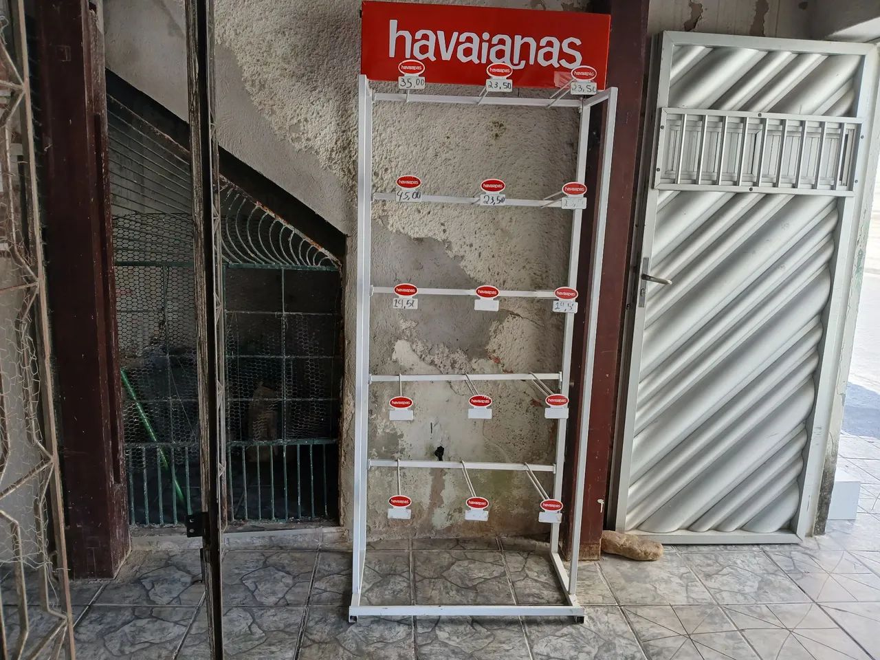 Expositor de havaianas  185.00 - Foto 3