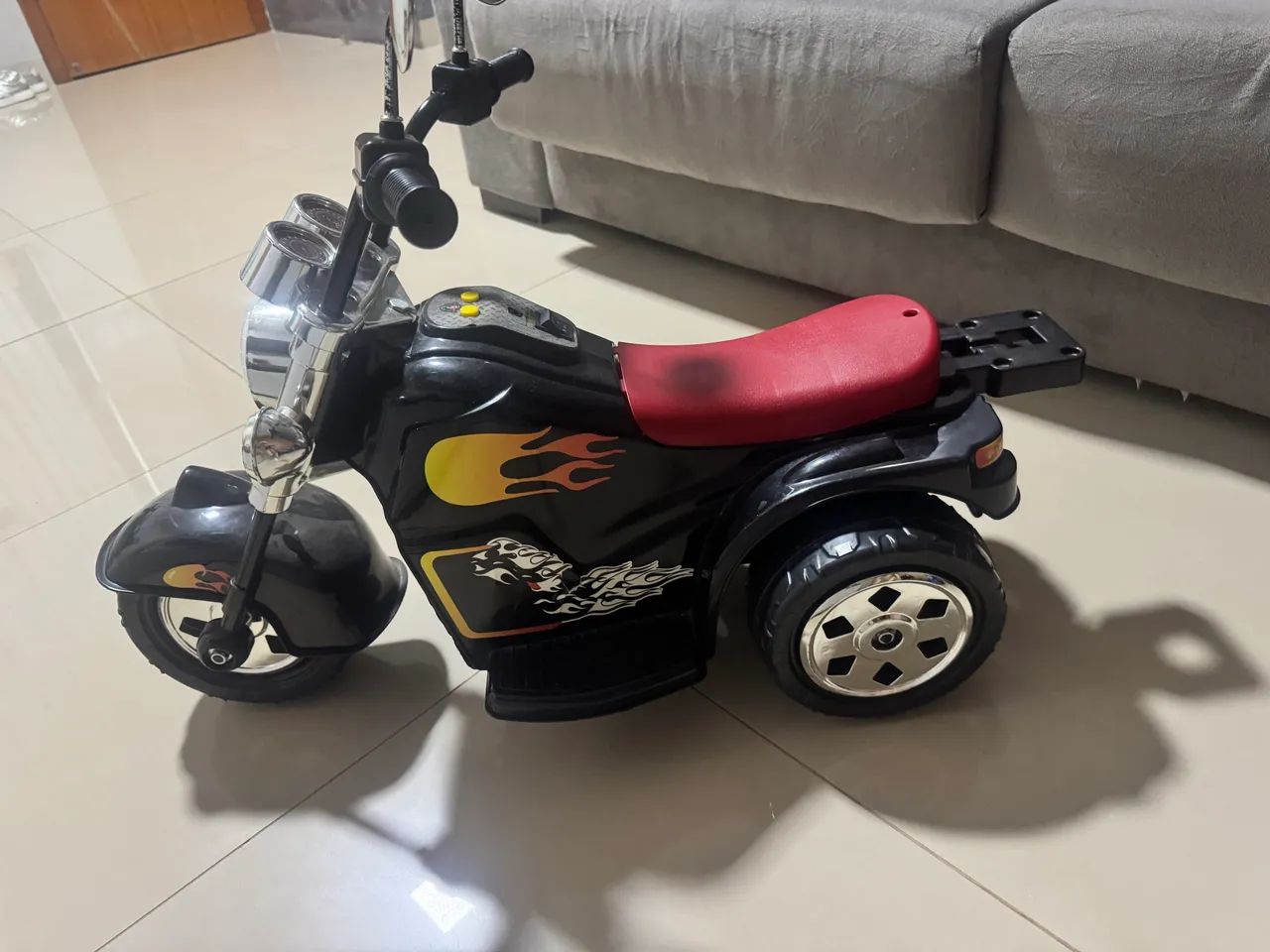 Vendo moto elétrica infantil - Foto 3