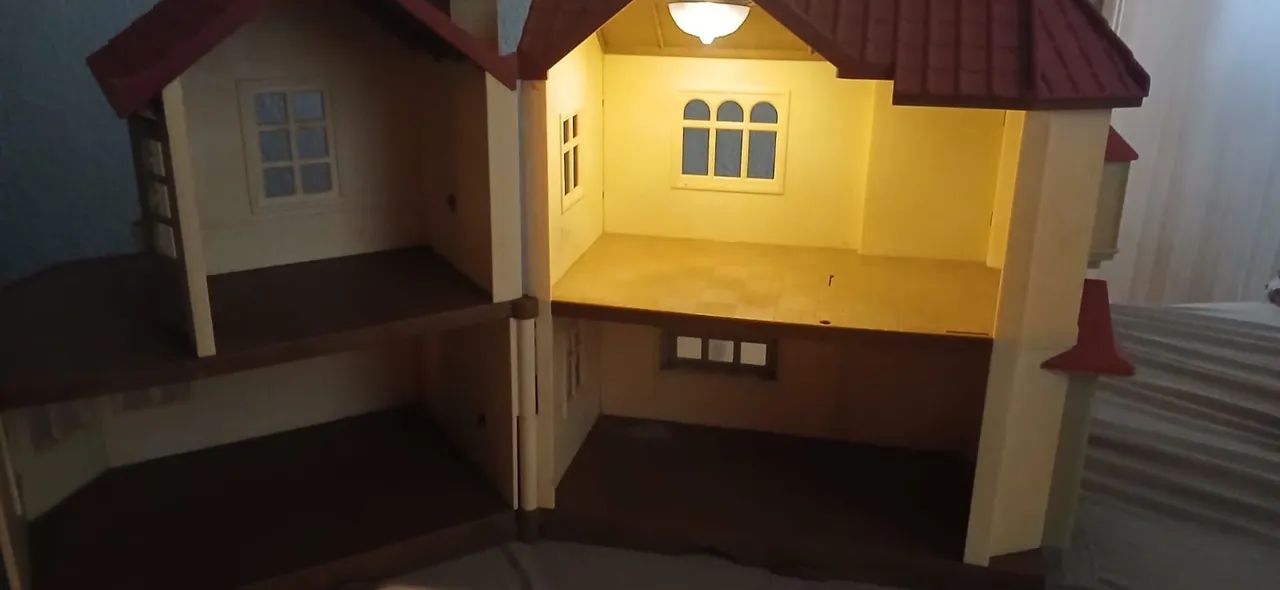 Casinha de brinquedo com acessórios conforme nas fotos  - Foto 3