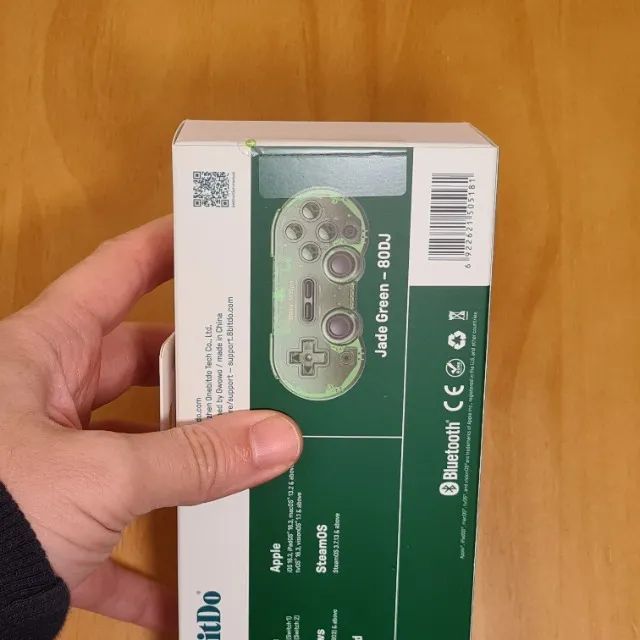 Controle 8BitDo SN30 Pro Verde Bluetooth compatível com Switch, Windows, Android, SteamOS - Foto 2