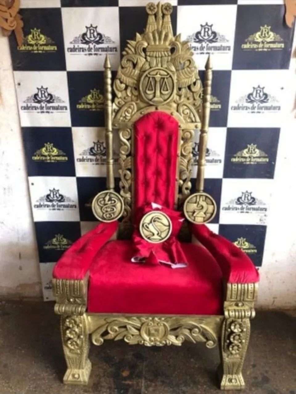 Tronos formaturas e cadeiras de formaturas  - Foto 2