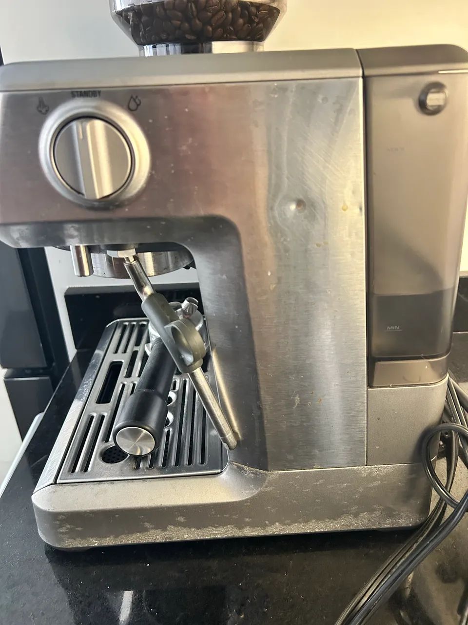 Máquina de café com moedor de grão  - Foto 3