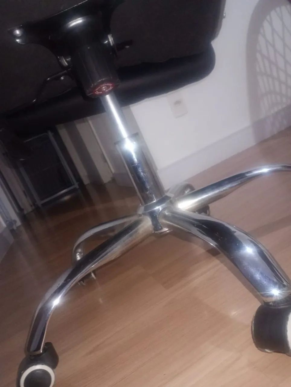 Vendo Poltrona Presidente   - Foto 3
