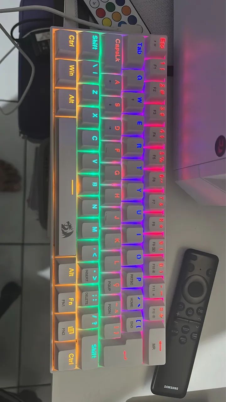 Teclado Mecânico Gamer Redragon Lakshmi, LED Rainbow, Switch Azul - Foto 3