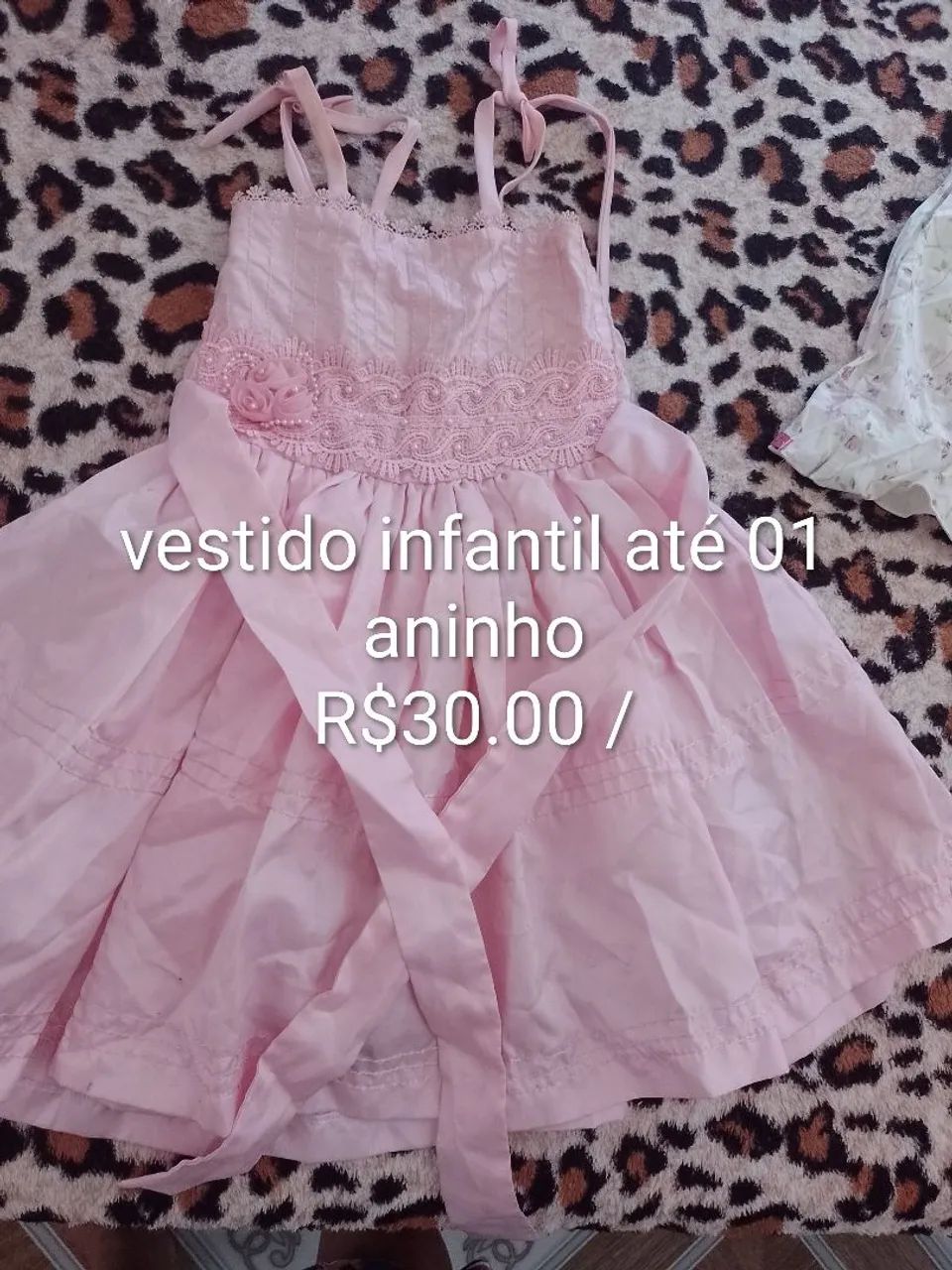 Baixou. Qualquer peça por R$20.00 VESTIDOS usados mas conservados. 