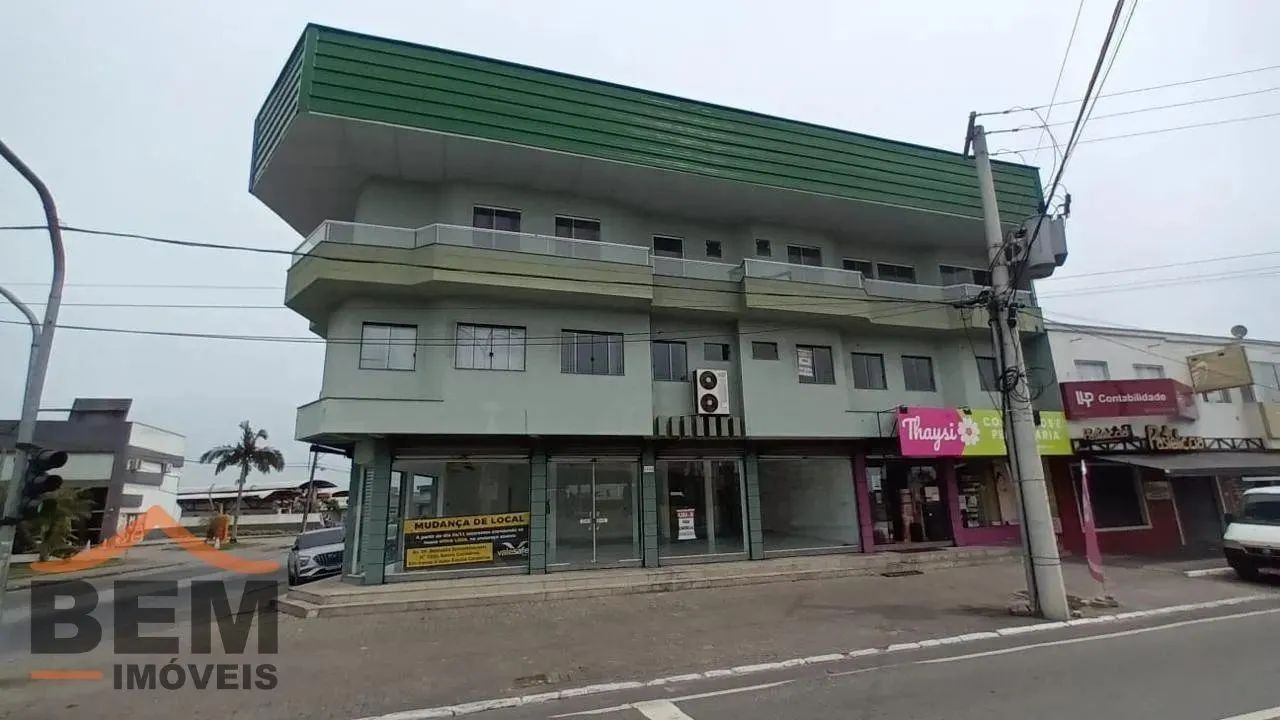 Sala Comercial para Locação em Ponto Estratégico do Bairro Cordeiro - Itajaí