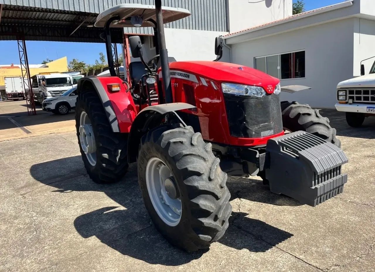 Trator Massey Ferguson - Foto 3
