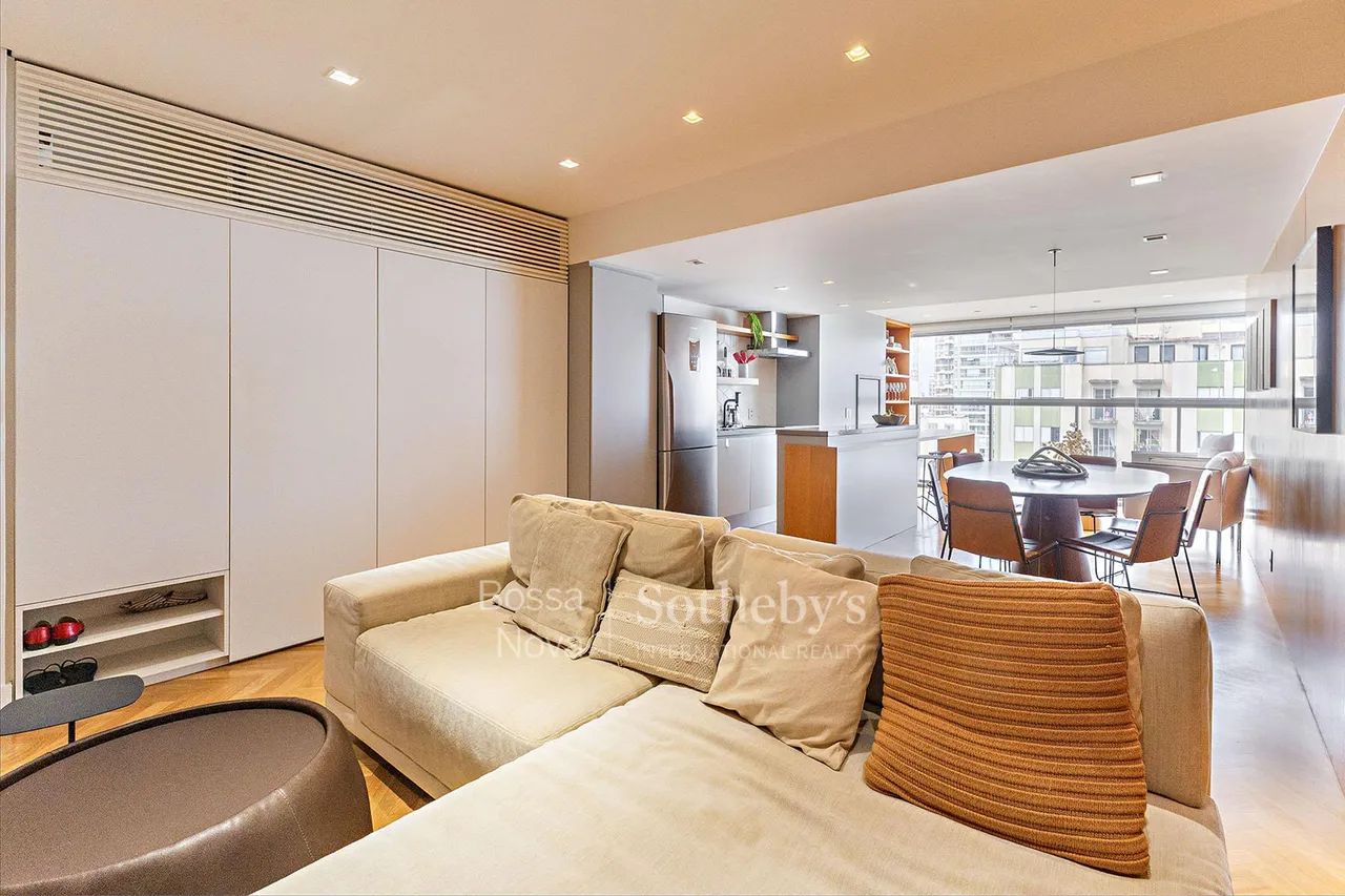 Apartamento mobiliado com design assinado e living integrado e iluminado - Foto 5
