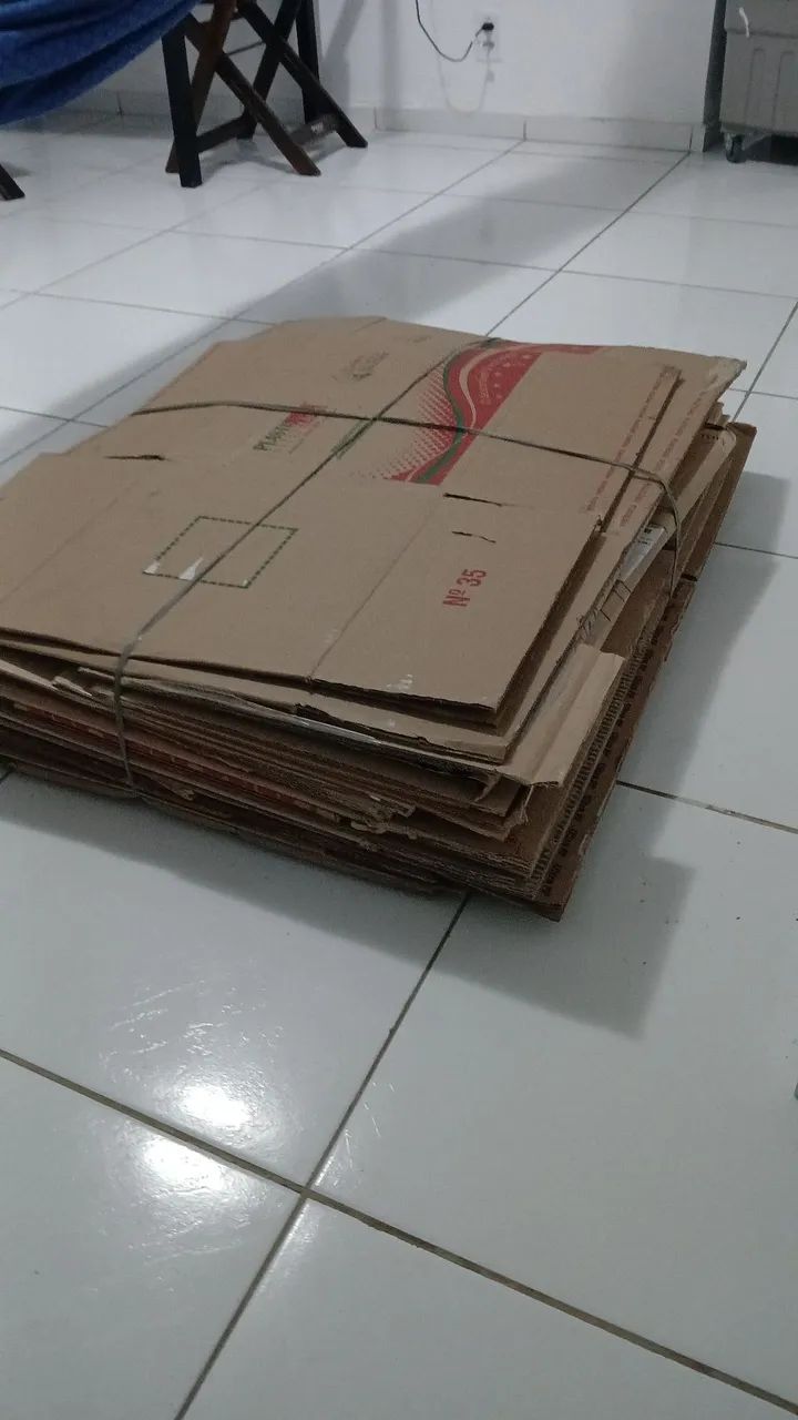 Caixas de papelão pra mudança.  Valor R$2,50 - Foto 2