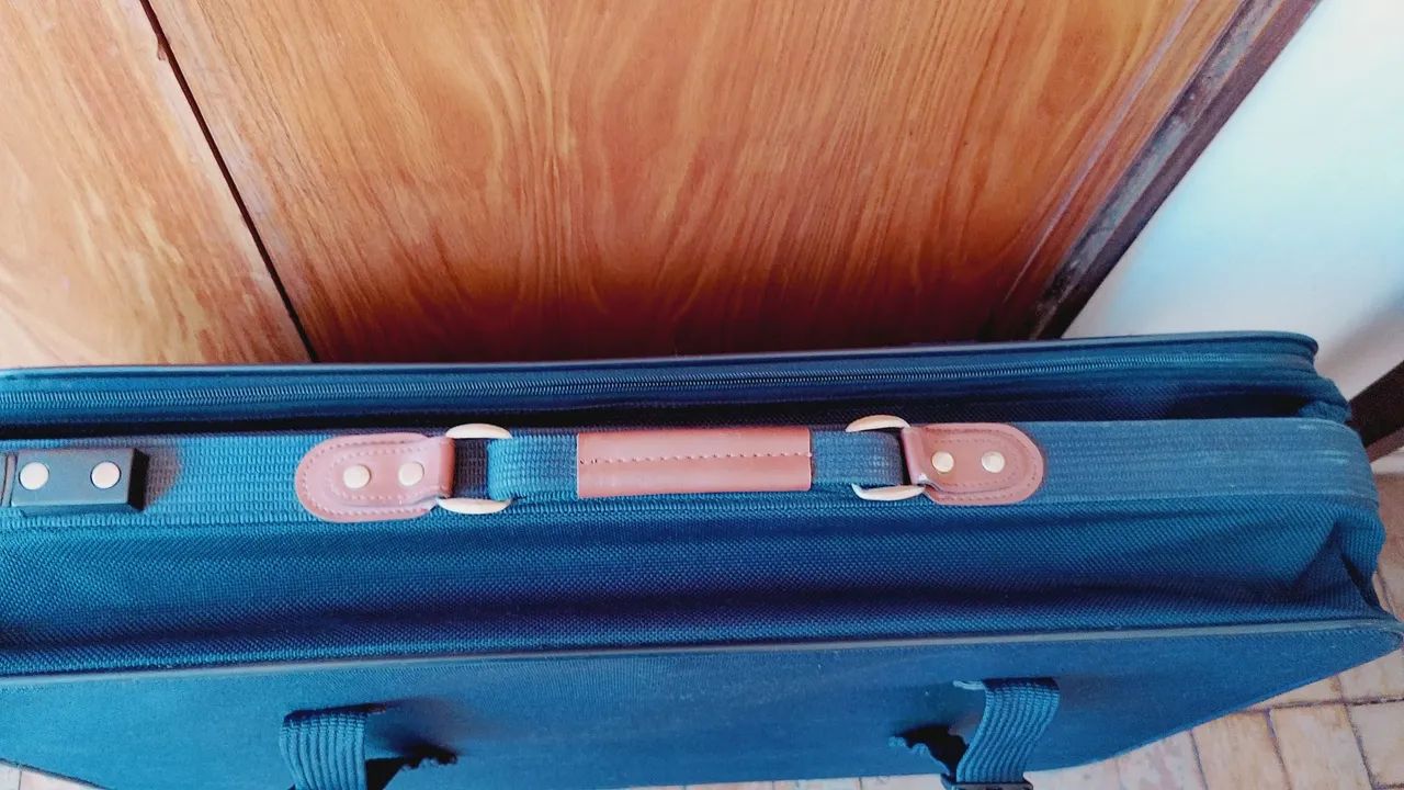 Mala de viagem com 2 rodinhas - Foto 3