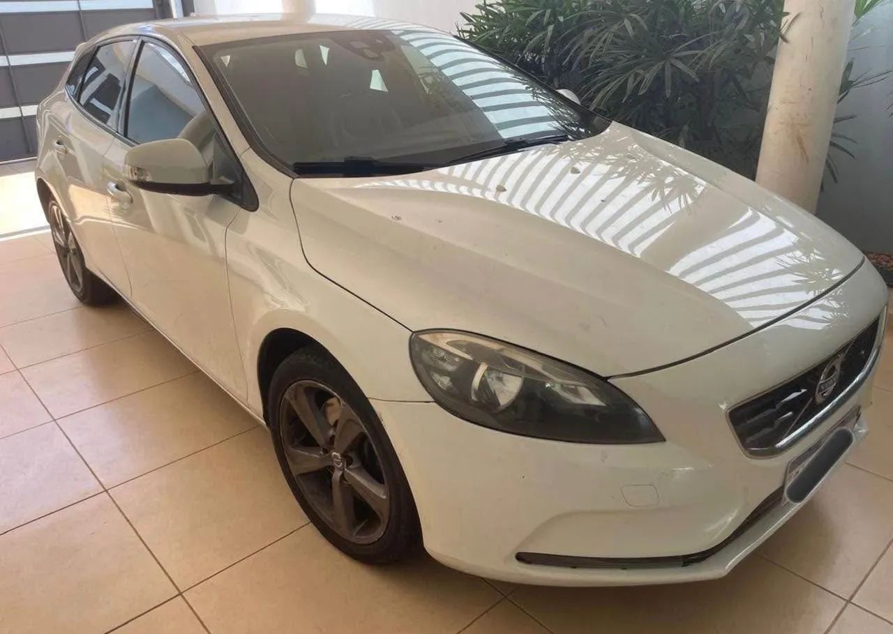 Volvo V40 V40 T-4 2.0 Aut./Mec. 2013