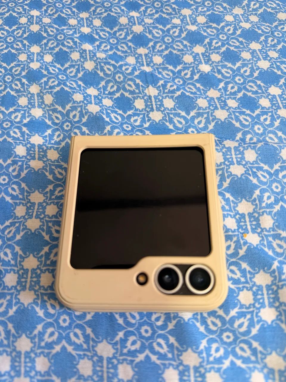 Samsung Z Flip 6 - Foto 3