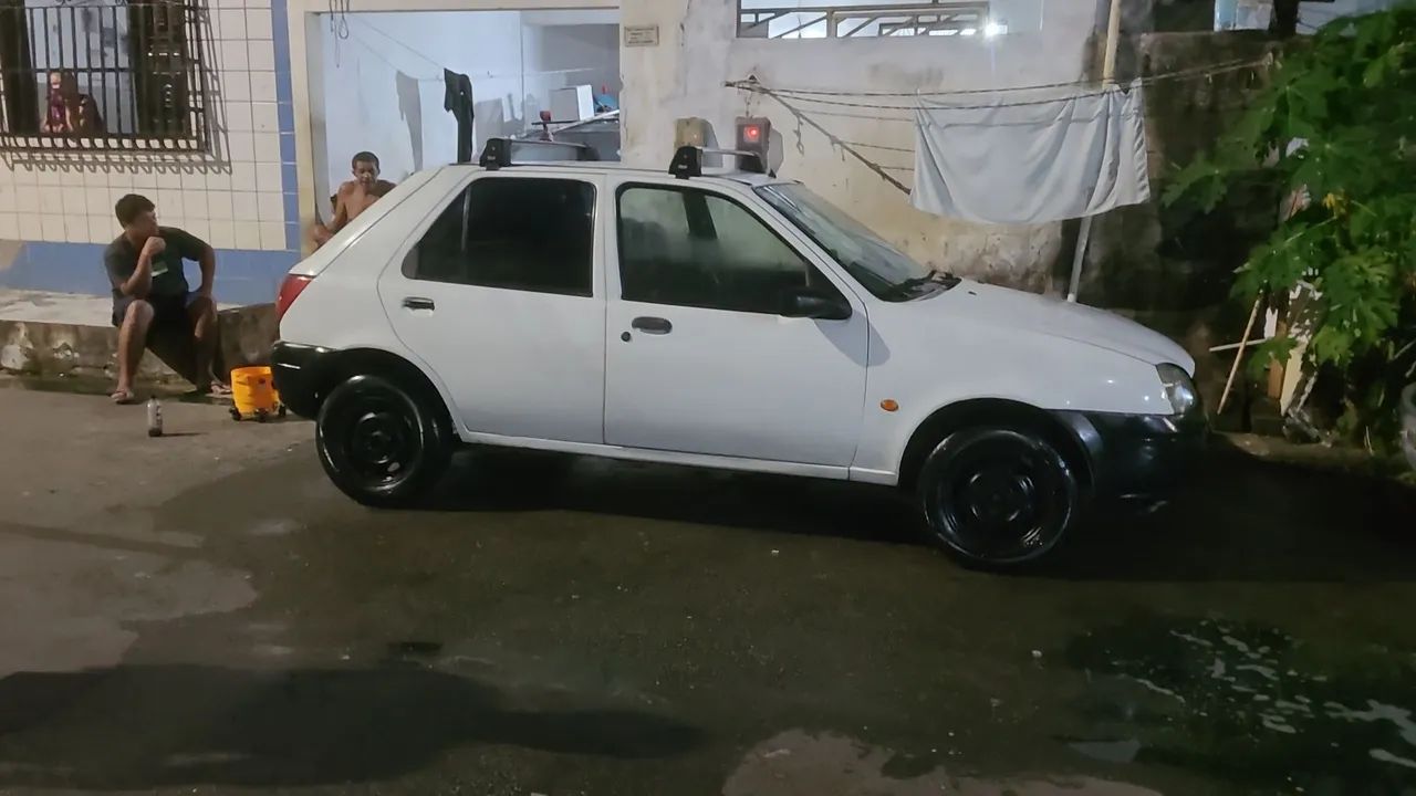 Ford Fiesta FIESTA GL 1.0 5P 2001