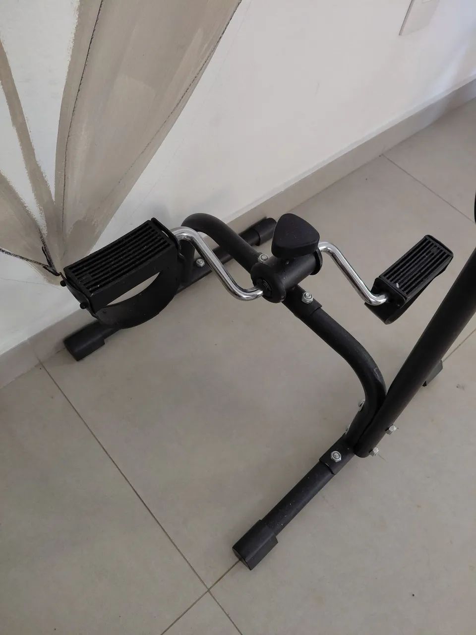 MINI BICICLETA ERGOMETRICA PARA MÃOS E PÉS, G - Foto 4