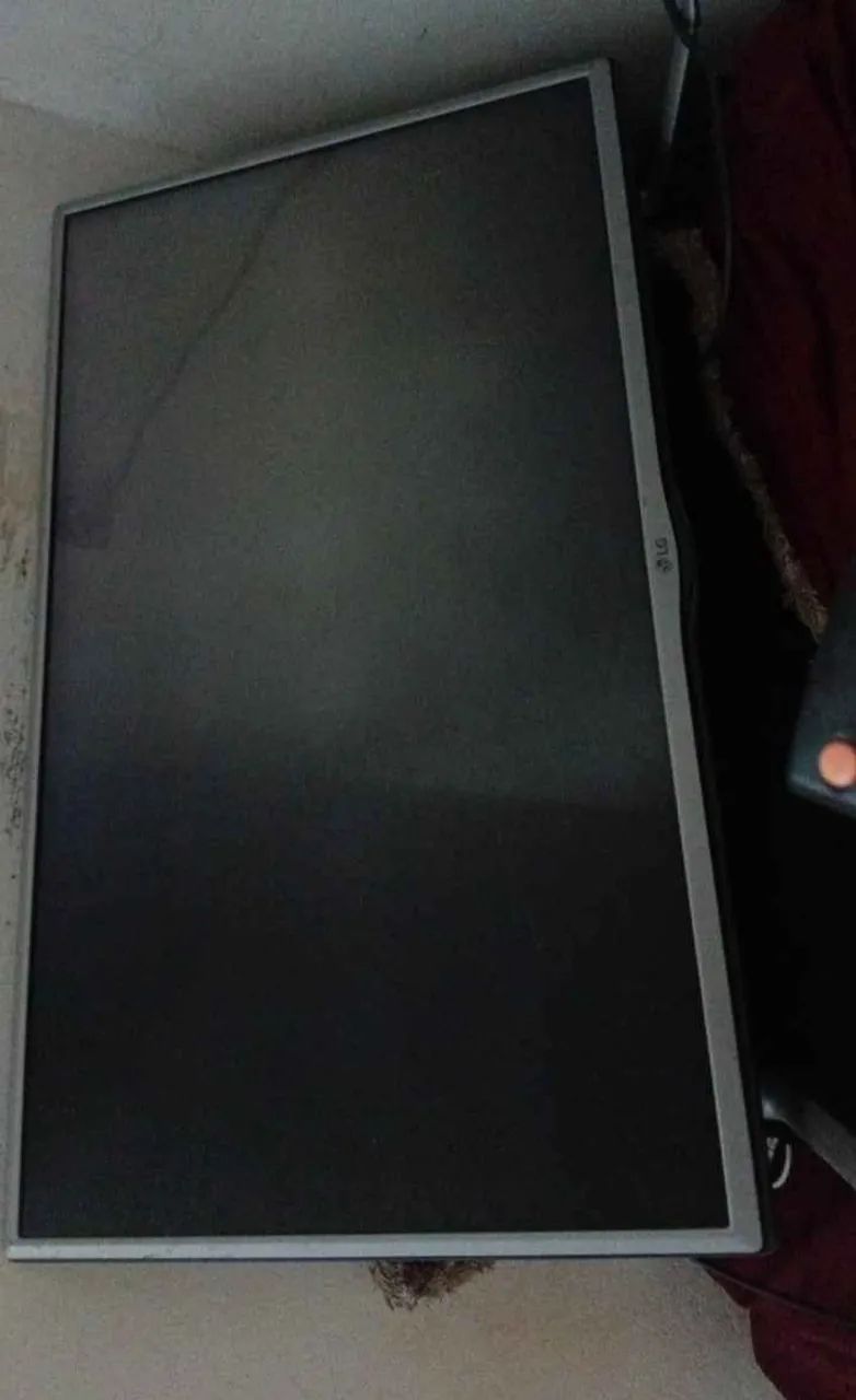 Vende-se TV LG 32 Polegadas