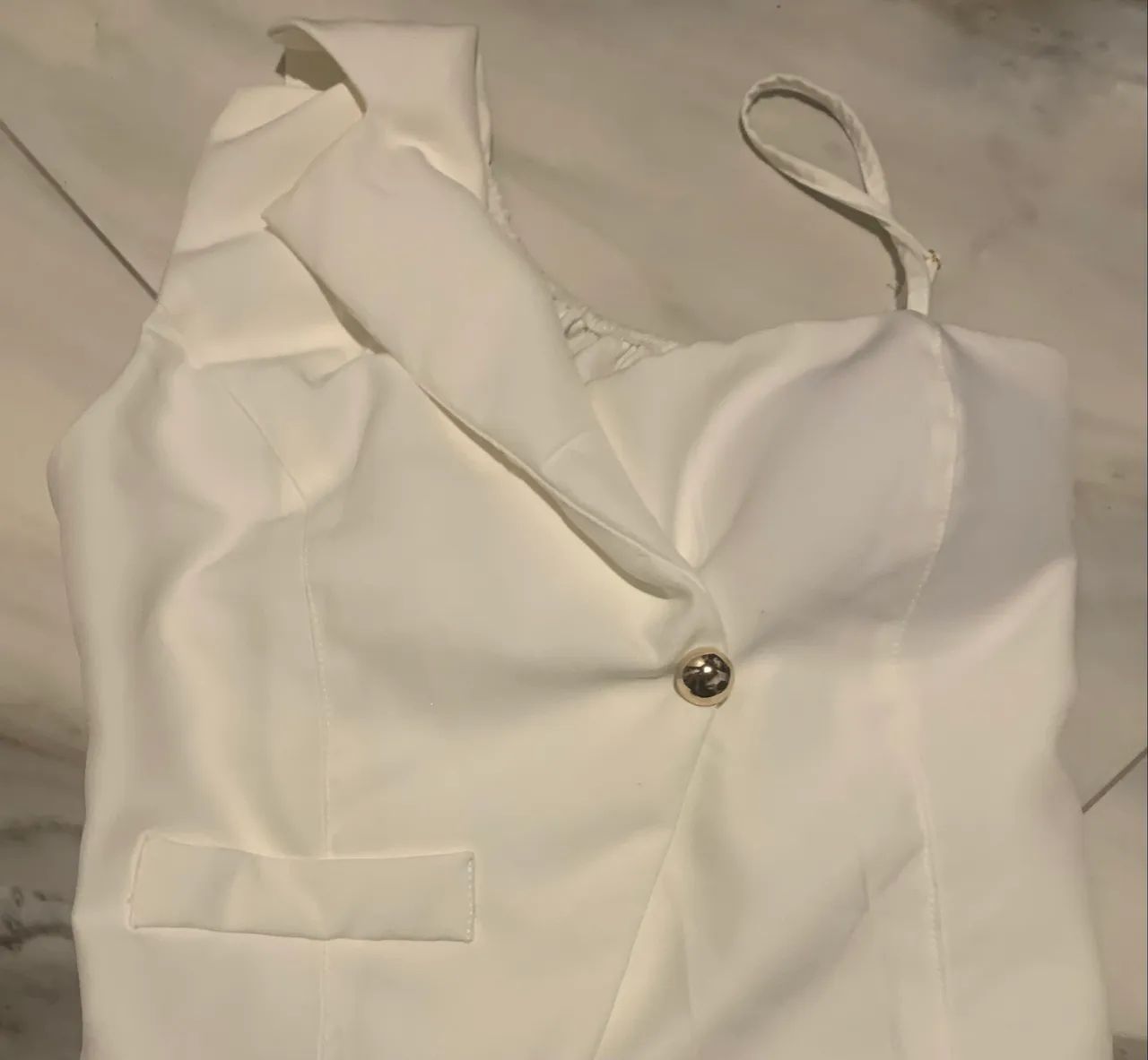 Blusa estilo colete  - Foto 3