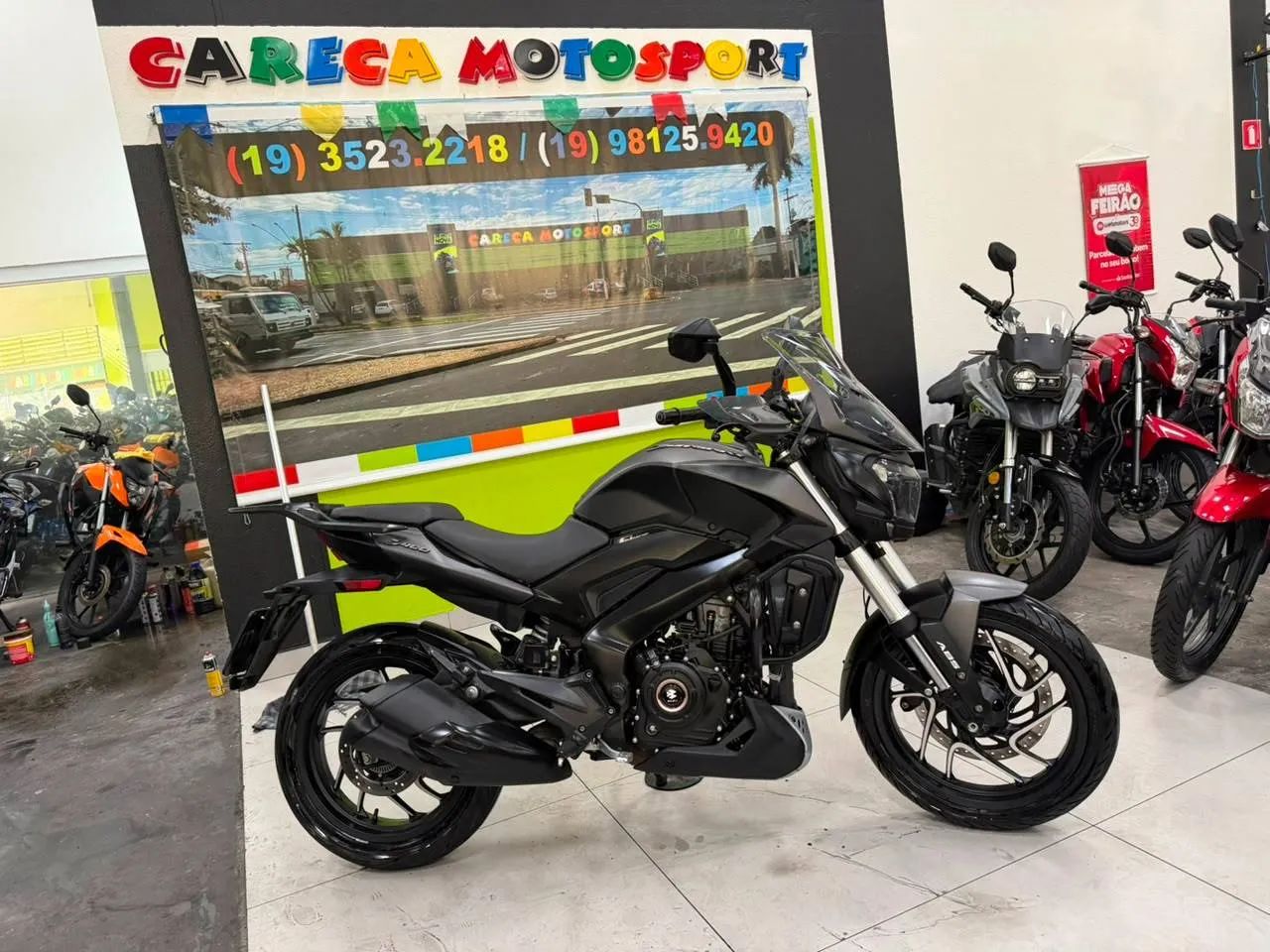 BAJAJ DOMINAR 400
