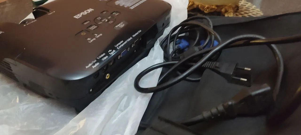 PROJETOR EPSON S8+ (2.500 lumens) - Foto 3