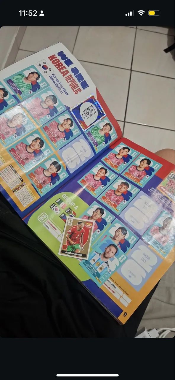 Álbum copa do mundo 50% completo 