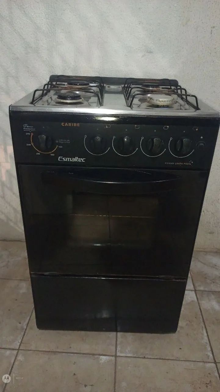 Fogão Esmaltec de 4 bocas