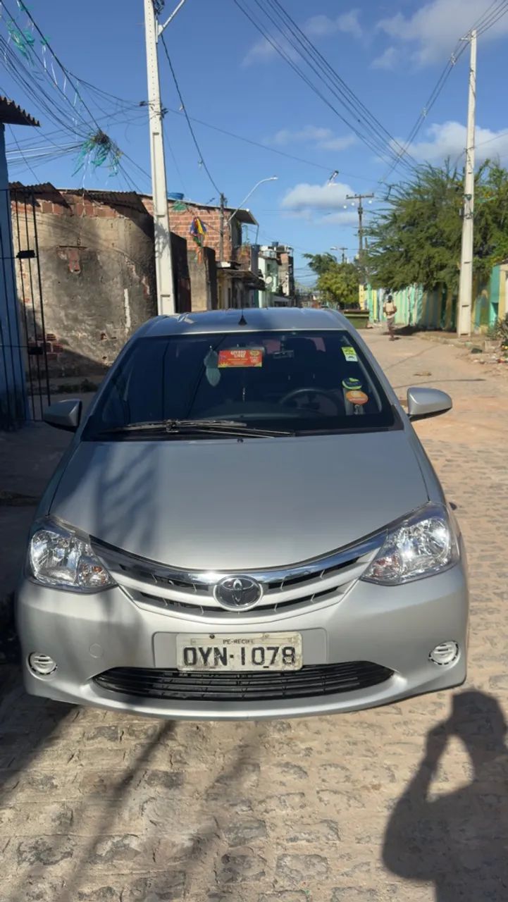 Toyota Etios ETIOS X Sedan 1.5 Flex 16V 4p Mec. 2014