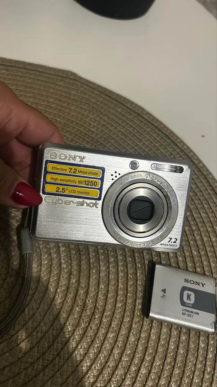 Camera Ciber Shot Sony 7.2 megapixels - Foto 2