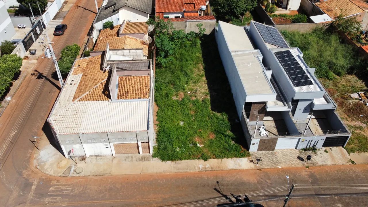 Vendo Lote na 1.103 Sul, próximo ao Hospital do Amor