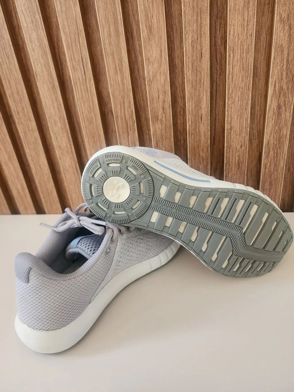 Tenis Feminino Under Armour  original  - Foto 5