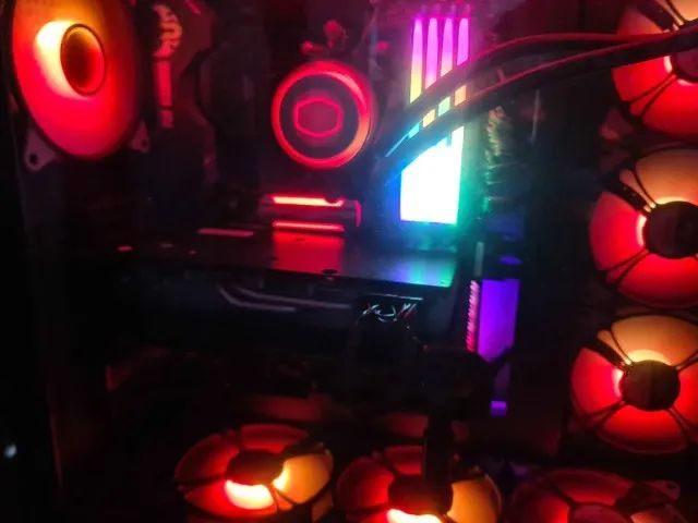 Placa de Vídeo RX 5700XT - Foto 5